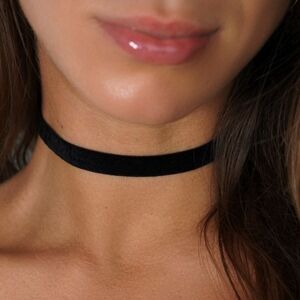 NEW Brandy Melville Black Velvet Ribbon Skinny Choker Necklace
